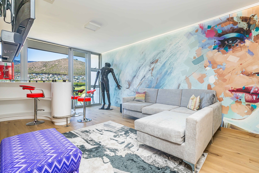 To Let 2 Bedroom Property for Rent in Mouille Point Western Cape